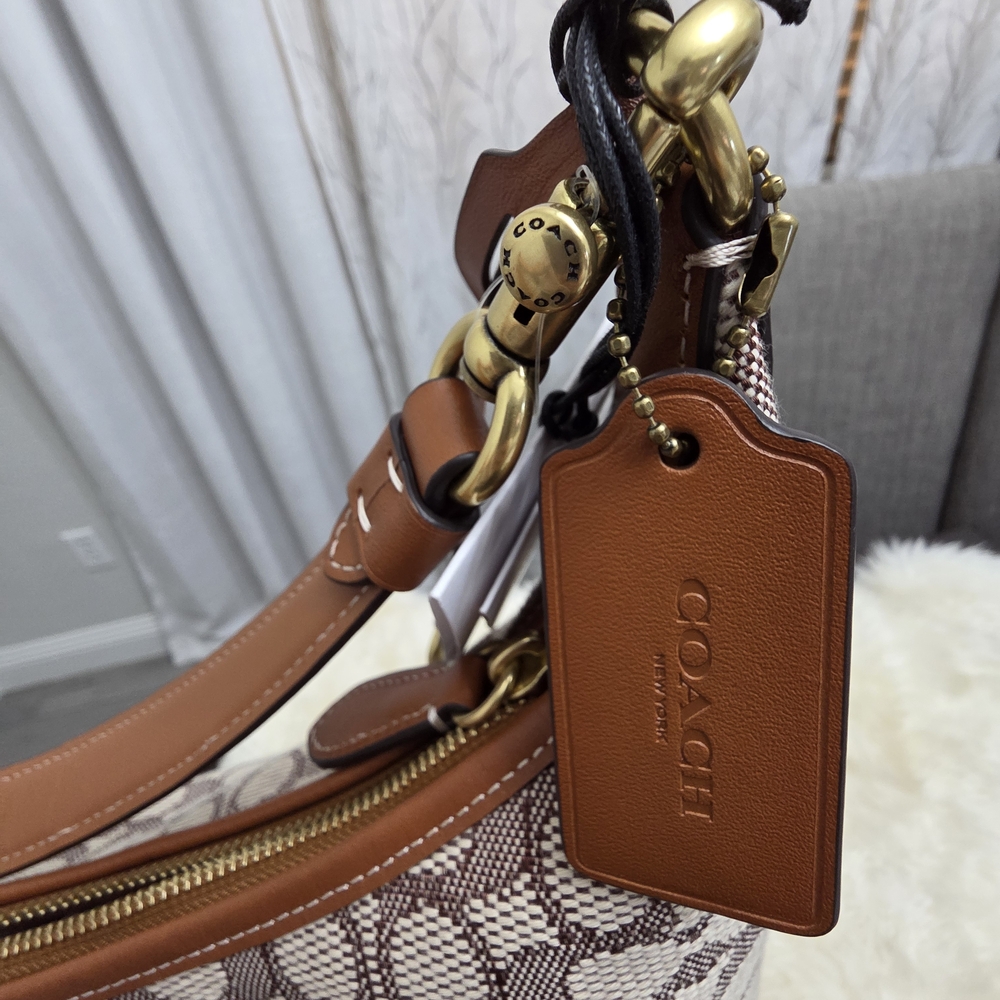 COACH Juliet 38 Signature Jacquard Shoulder Bag Cocoa Burnished Amber - Picture 3 of 5